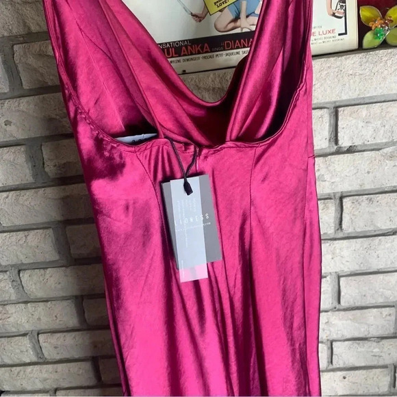 Princess Polly Lioness WALK THE LINE MIDI DRESS MAGENTA - Picture 11 of 12